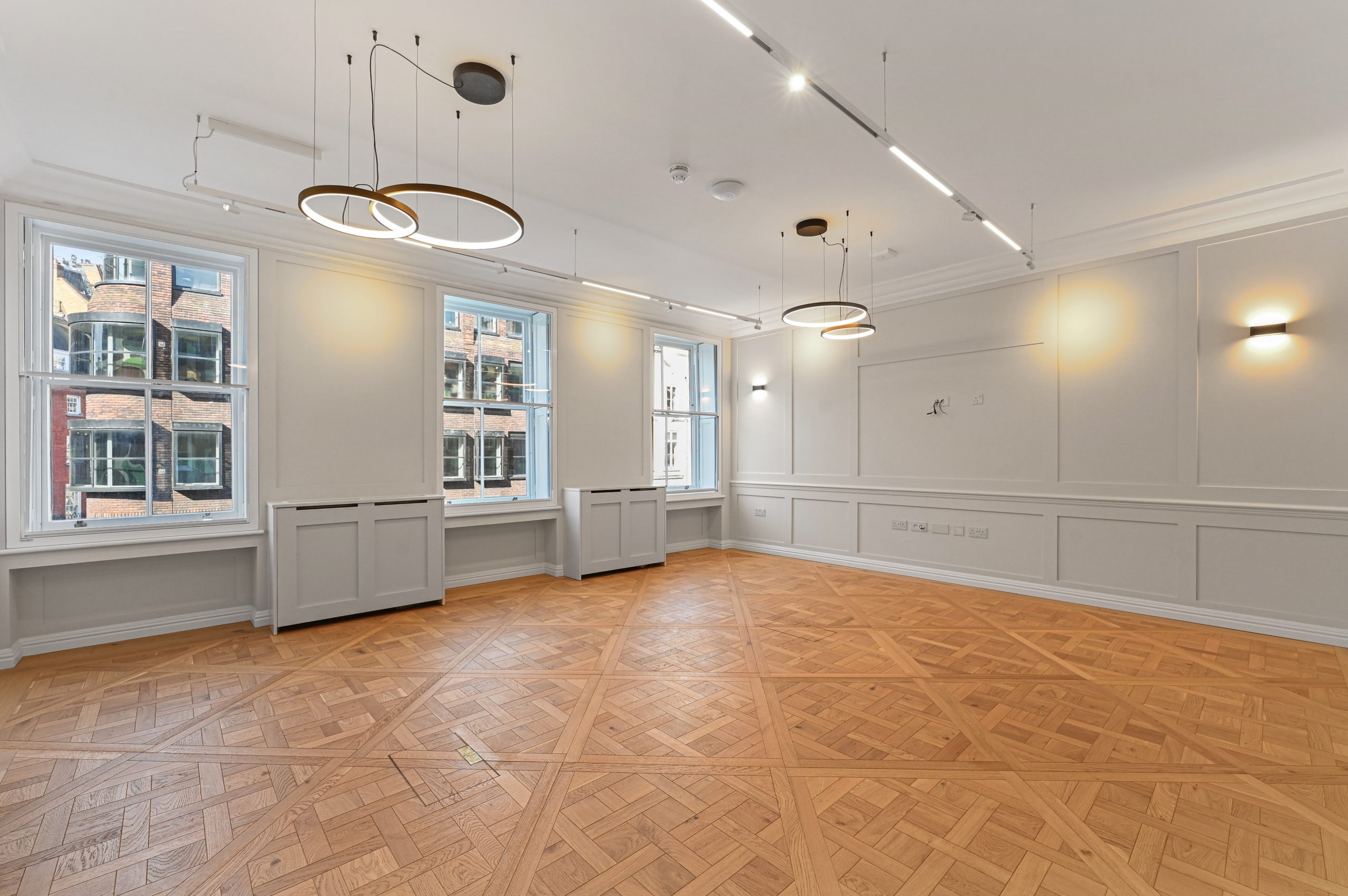 42 Conduit Street, W1
