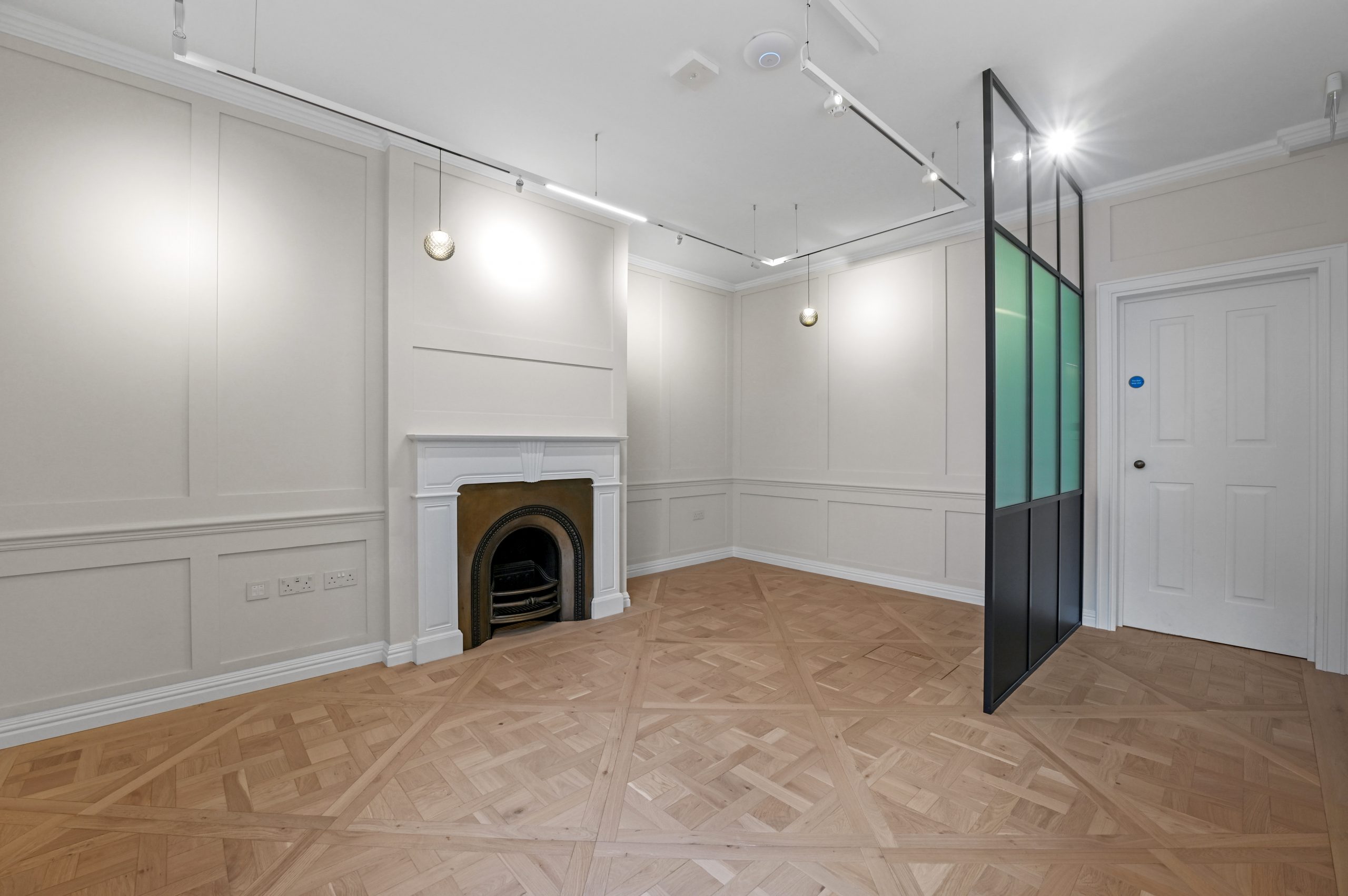 42 Conduit Street, W1