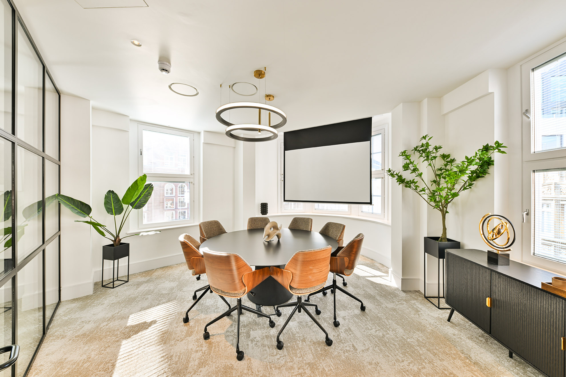 Avenue House, 25-27 Shaftesbury Avenue, Soho, W1